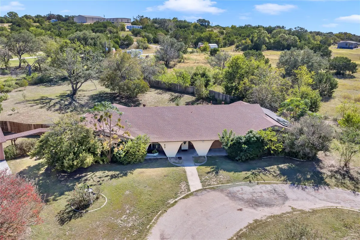 313 Geneva Ln, Burnet, TX 78611 - Image #1