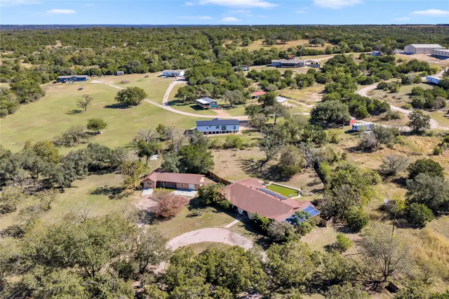 313 Geneva Ln, Burnet, TX 78611 - Image #2