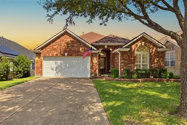 1833 Paradise Ridge Dr, Round Rock, TX 78665