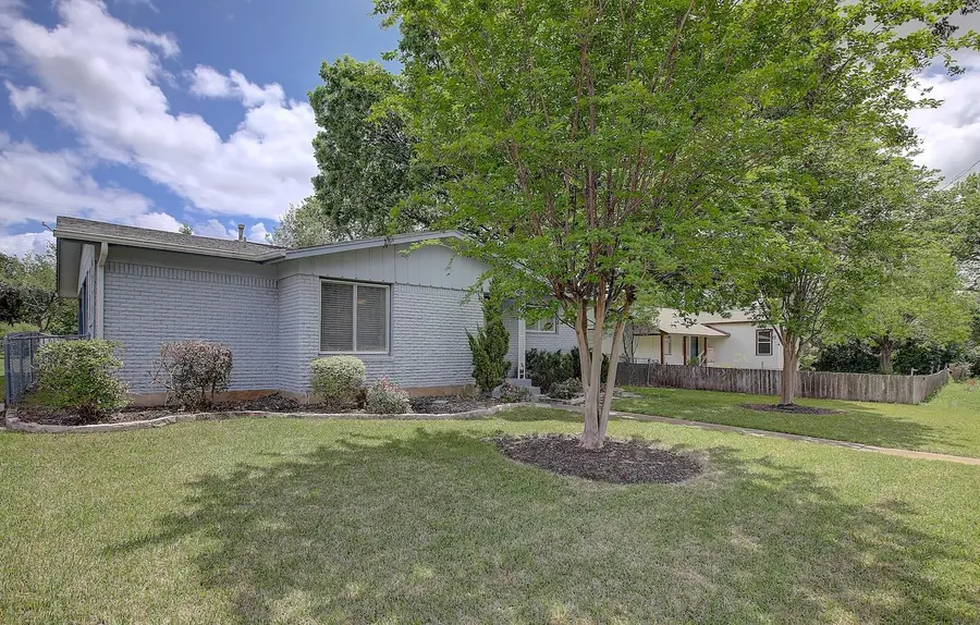 1307 Vine St, Georgetown, TX 78626 - #3