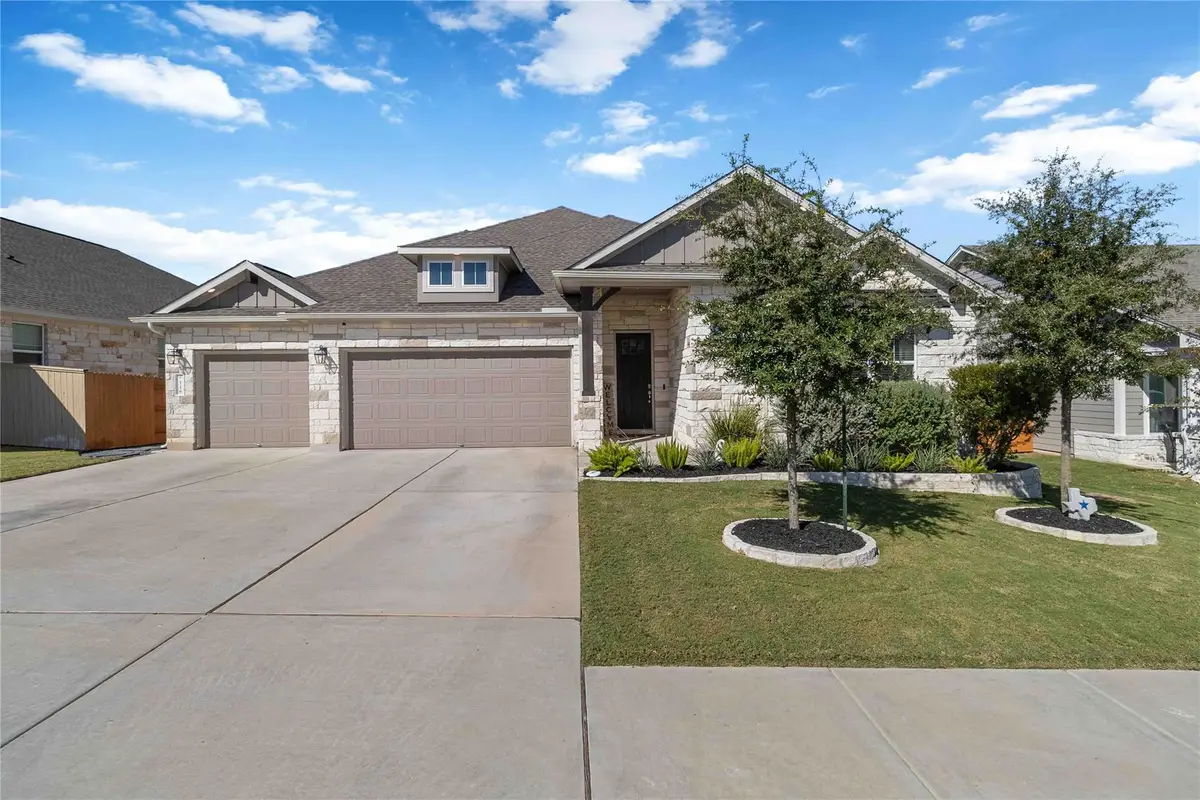 116 Charles Zanco Dr, Bastrop, TX 78602 - Image #1