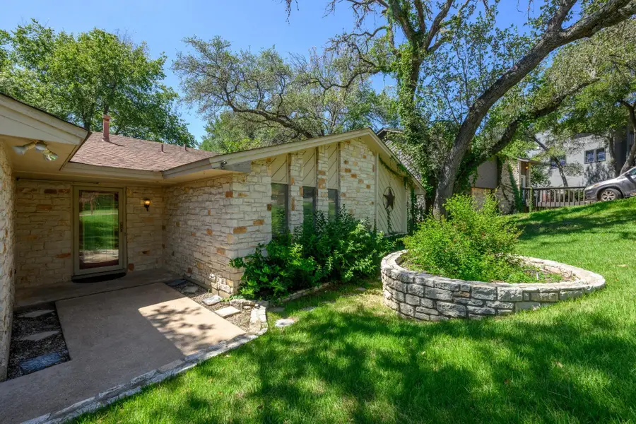 1907 Stoneridge Rd, Austin, TX 78746 - #3