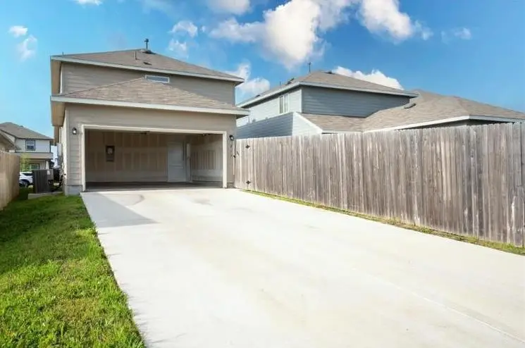 217 Bent Creek Dr, Hutto, TX 78634 - #2