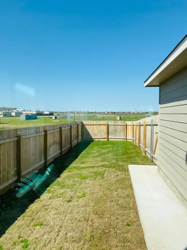 217 Bent Creek Dr, Hutto, TX 78634 - #3
