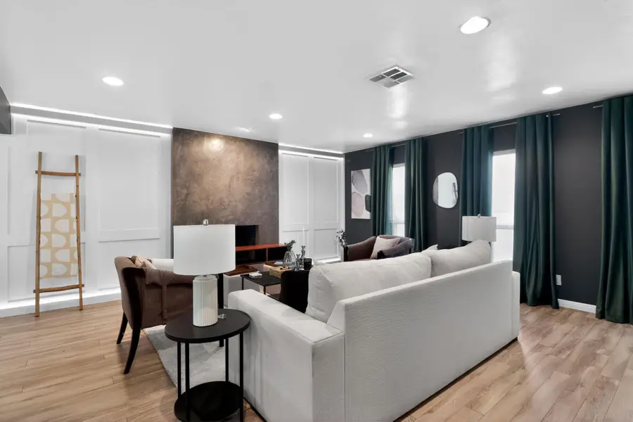 12329 Deerbrook Trl, Austin, TX 78750 - #3