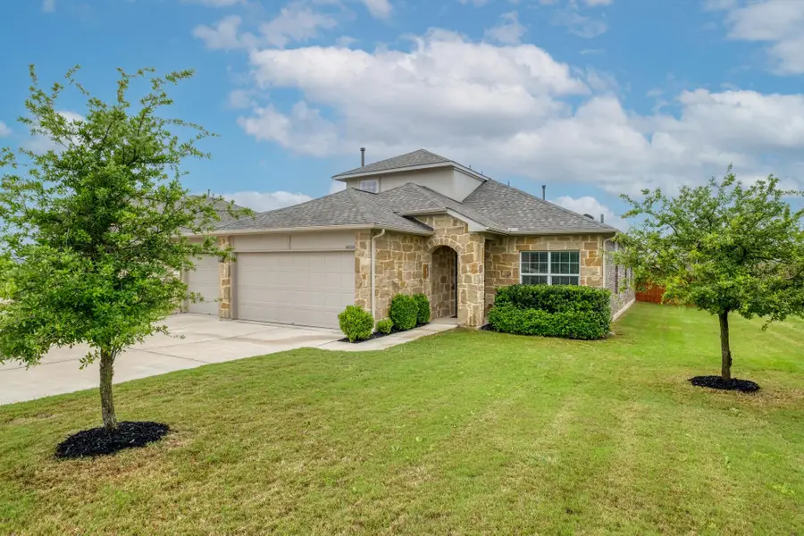 108 Kramer St, Georgetown, TX 78626 - #3