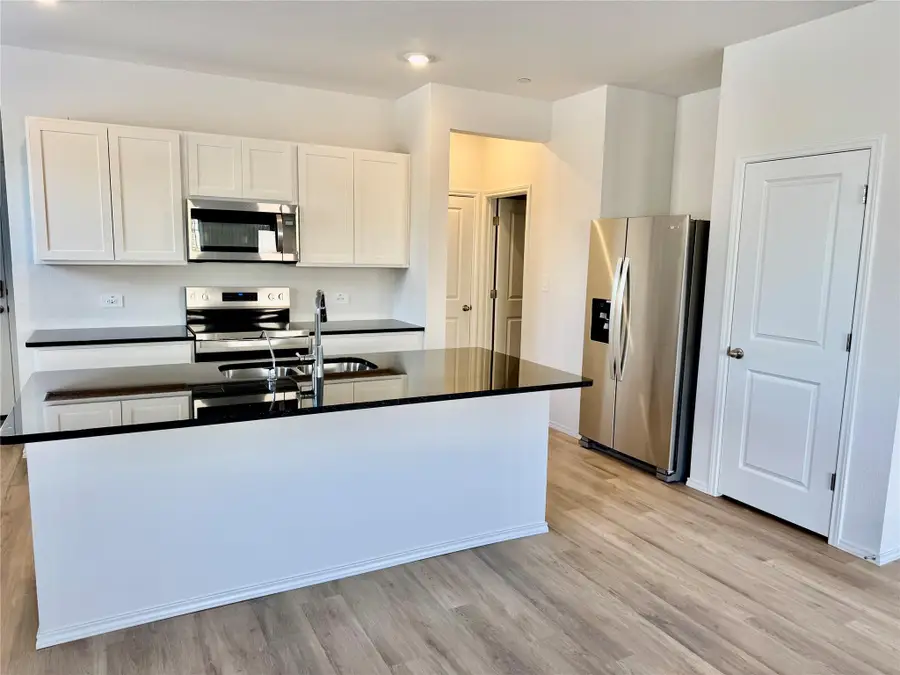 12800 Summer Village Dr, Buda, TX 78610 - Image #2