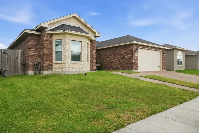 7961 Snake River Dr, Corpus Christi, TX 78414 - #2