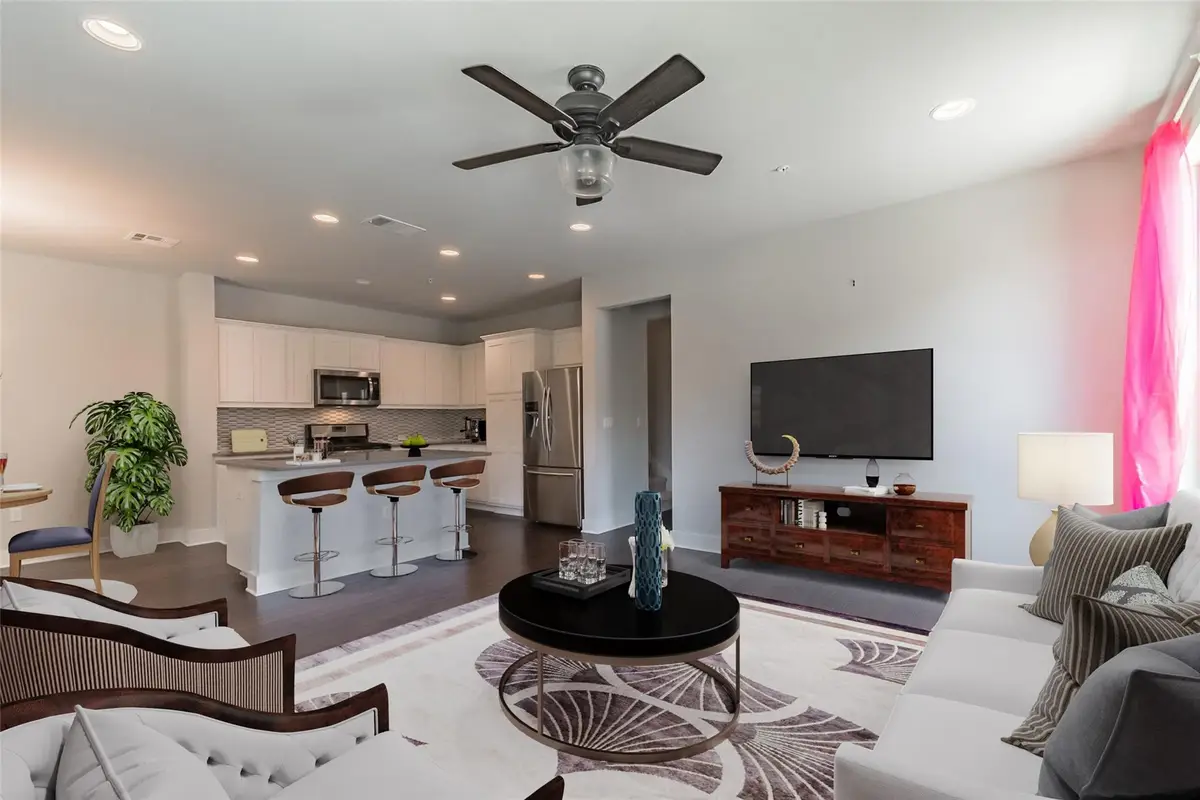 13800 Lyndhurst St #221, Austin, TX 78717 - #1