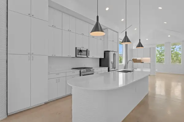 109 Rough Creek Rd, Georgetown, TX 78628