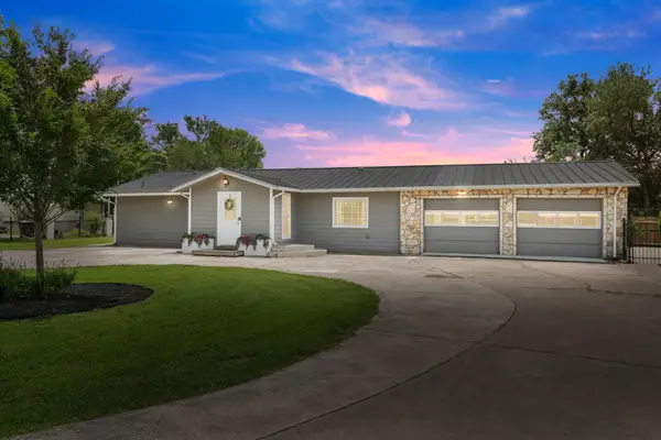 9725 Bock Rd, Buda, TX 78610