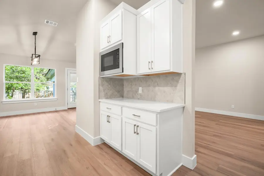8802 Ampezo Trl, Austin, TX 78749 - #3