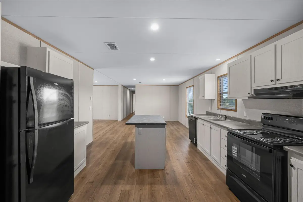 139 Azalea Ct, Dale, TX 78616 - #1