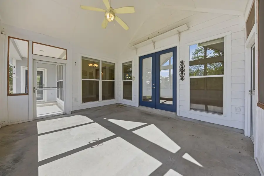 350 Owl Creek Rd, Warda, TX 78942 - #3