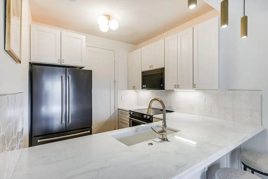 802 S 1st St #207, Austin, TX 78704 - #2
