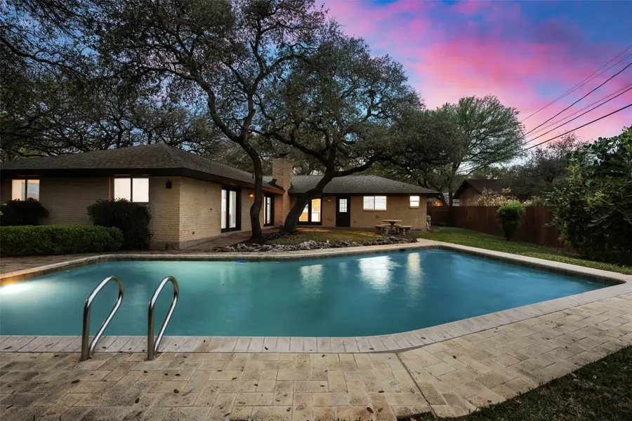 8709 Honeysuckle Trl, Austin, TX 78759 - #3