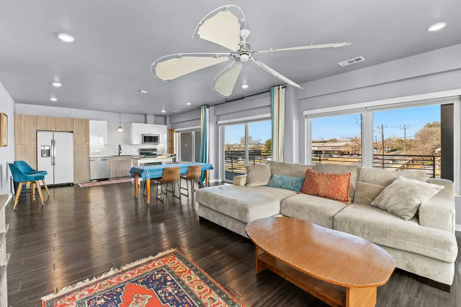4361 S Congress Ave #301, Austin, TX 78745 - #3