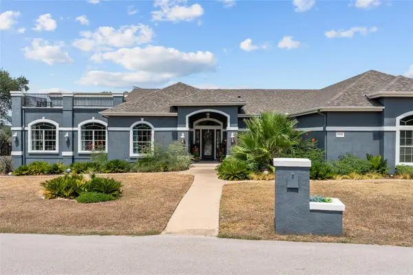 21508 Lake Park Dr, Lago Vista, TX 78645