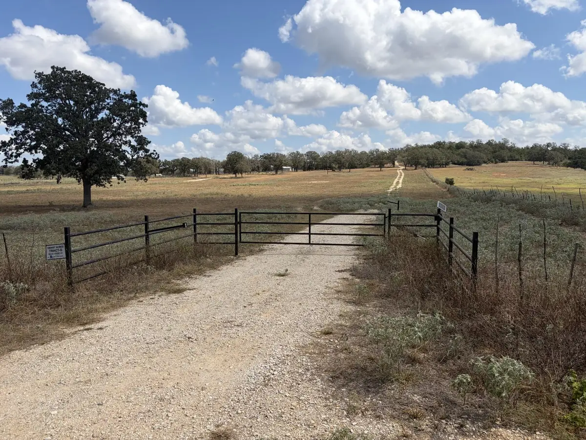 3233 Mule Creek Rd, Harwood, TX 78632 - #1