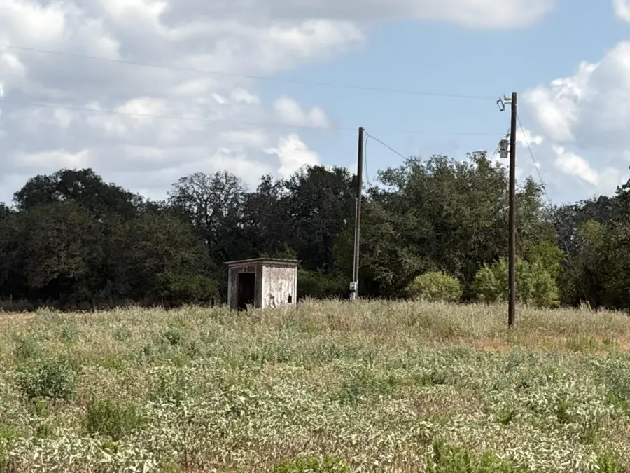 3233 Mule Creek Rd, Harwood, TX 78632 - #2