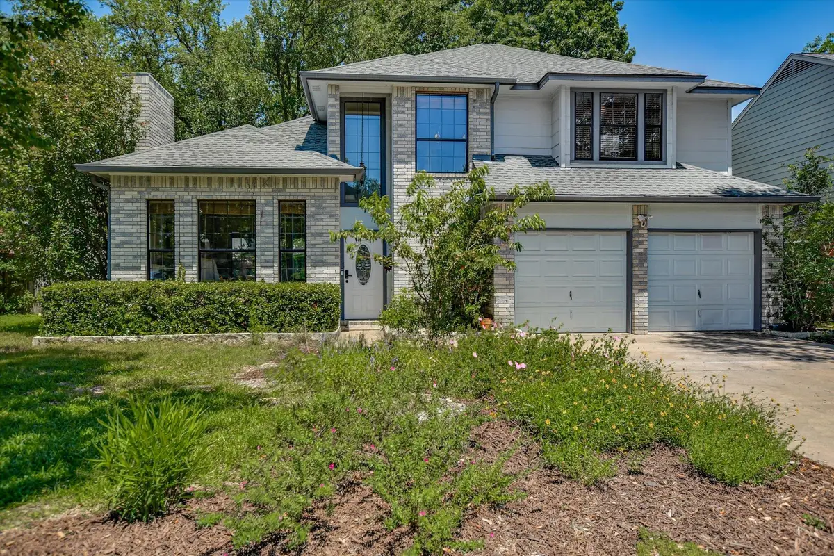 1104 Crestview St, Round Rock, TX 78681 - #1