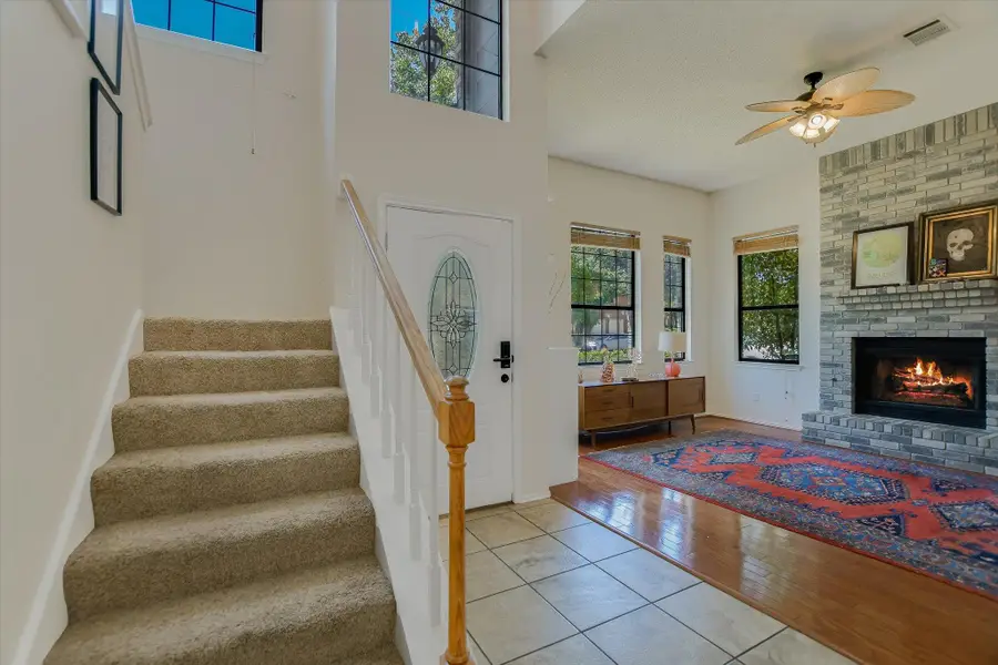 1104 Crestview St, Round Rock, TX 78681 - #3