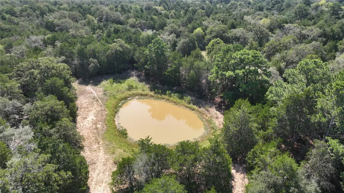 000 Easely Rd, Smithville, TX 78957 - Image #1