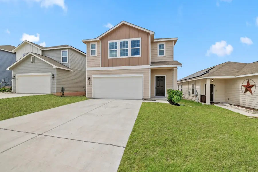 241 Night Riders Way, Jarrell, TX 76537 - #3