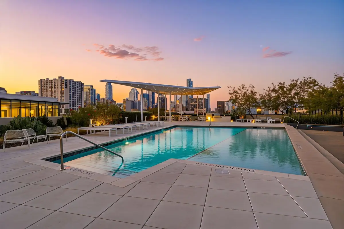 800 Embassy Dr #302, Austin, TX 78702 - #1