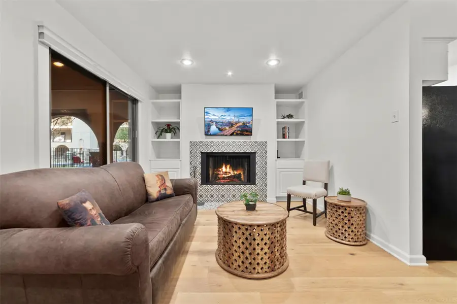 505 W 7th St #113, Austin, TX 78701 - Image #2