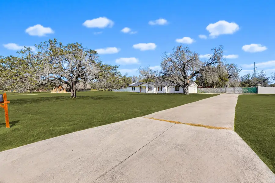 81 Pulliam Dr, Pleasanton, TX 78064 - #3