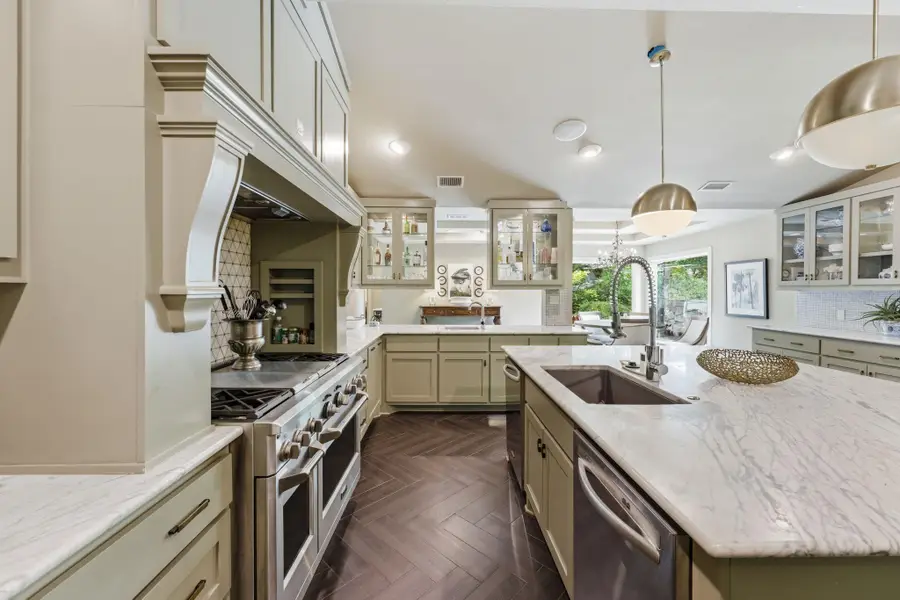 32 Sundown Pkwy, Austin, TX 78746 - #3