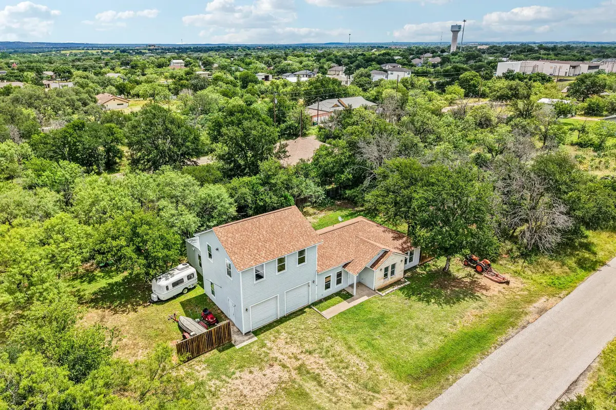 164 Southwood Dr, Granite Shoals, TX 78654 - #1