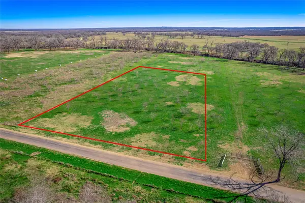 2151 County Rd 429, Rockdale, TX 76567