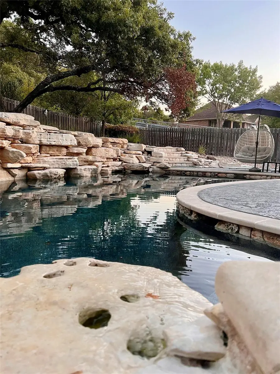 6000 Ironwood Cv, Austin, TX 78759 - Image #3
