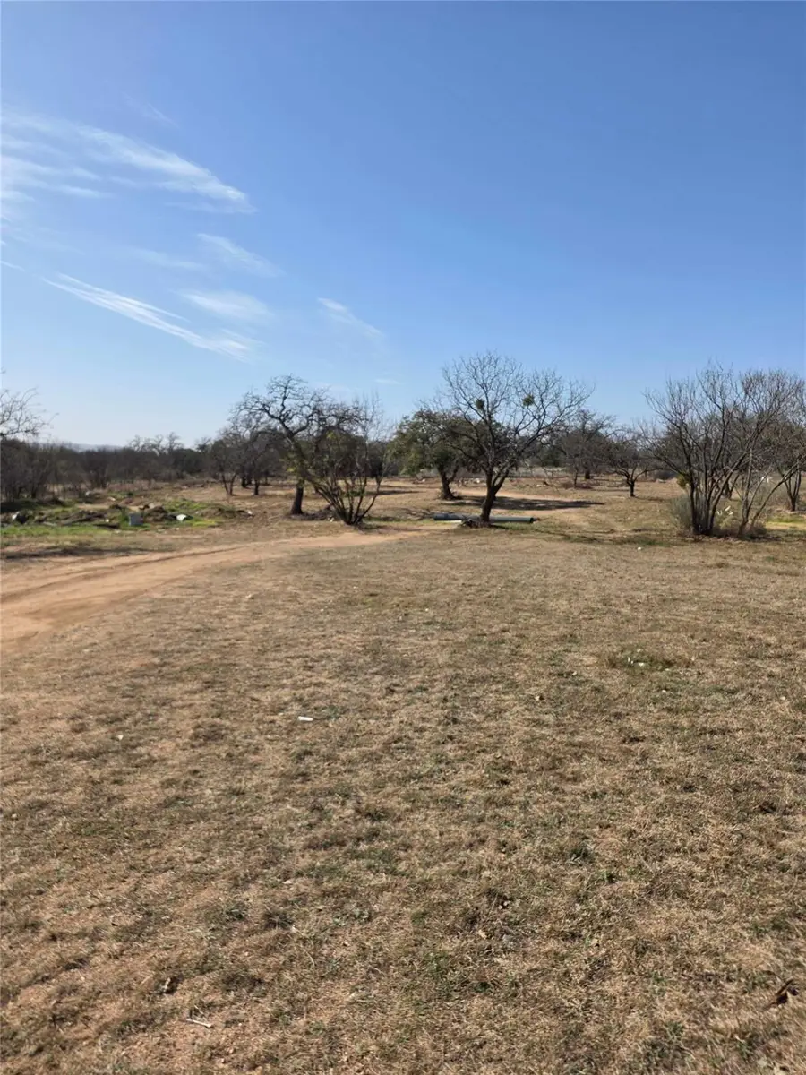 925 Old Spanish Trl, Buchanan Dam, TX 78609 - #3