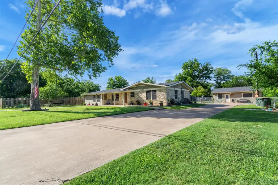 1009 Crepe Myrtle Dr, San Marcos, TX 78666 - #3