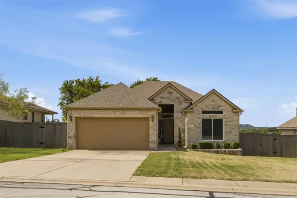 109 Cailin Ct, Burnet, TX 78611