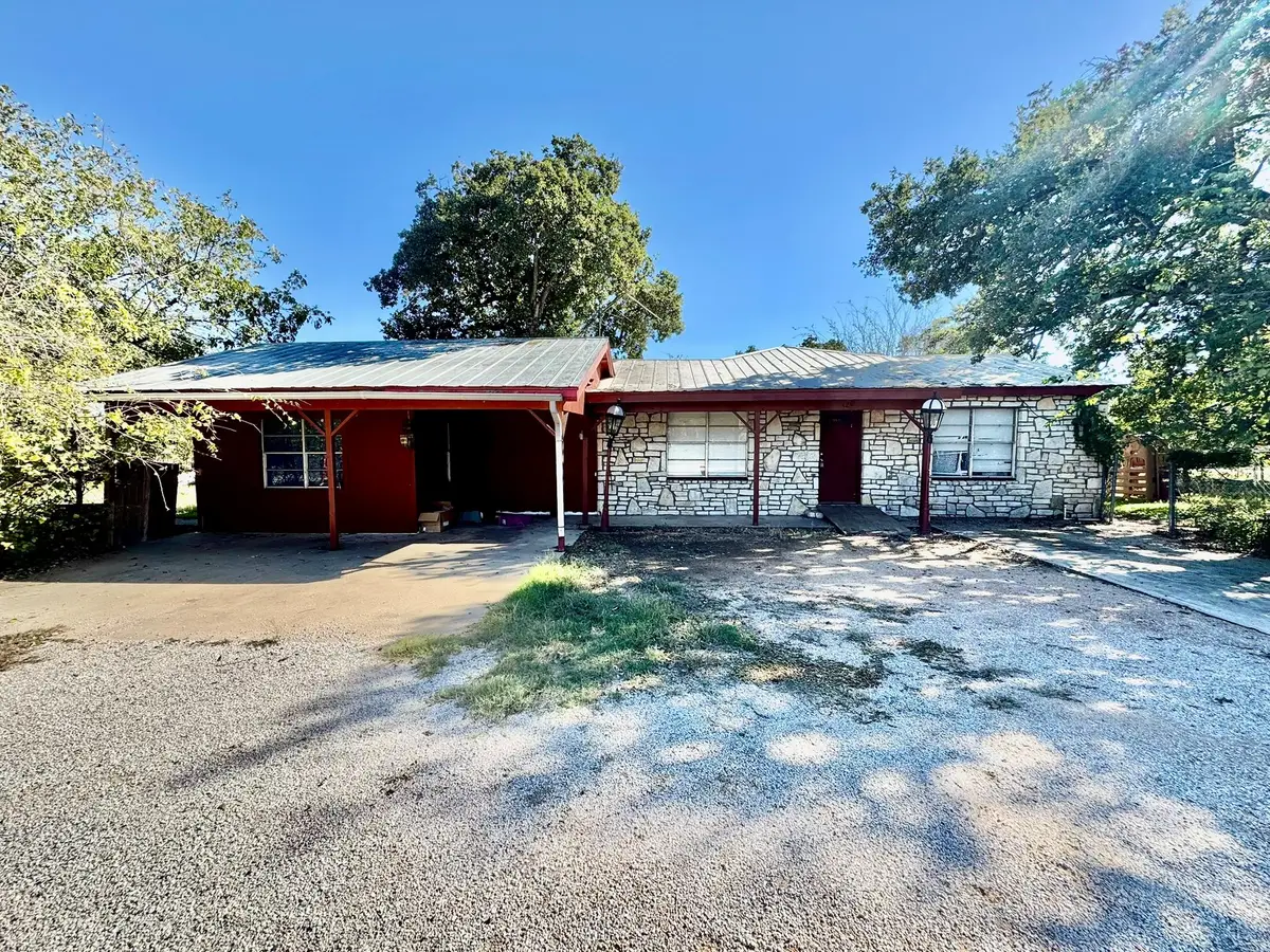 520 Munson St, Tow, TX 78672 - Image #1