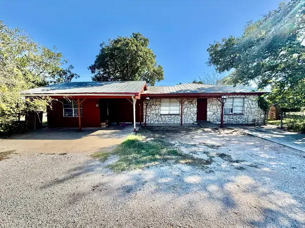 520 Munson St, Tow, TX 78672