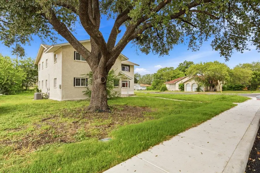 152/154 Shadwell Dr, San Antonio, TX 78228 - #3