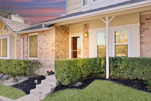 11901 E Swearingen Dr #27, Austin, TX 78758