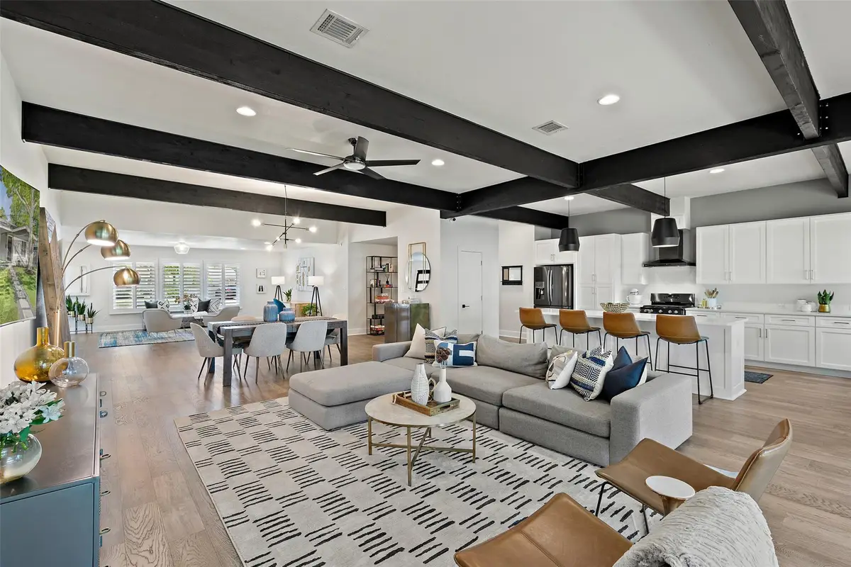 5721 Louise Ln, Austin, TX 78757 - #1