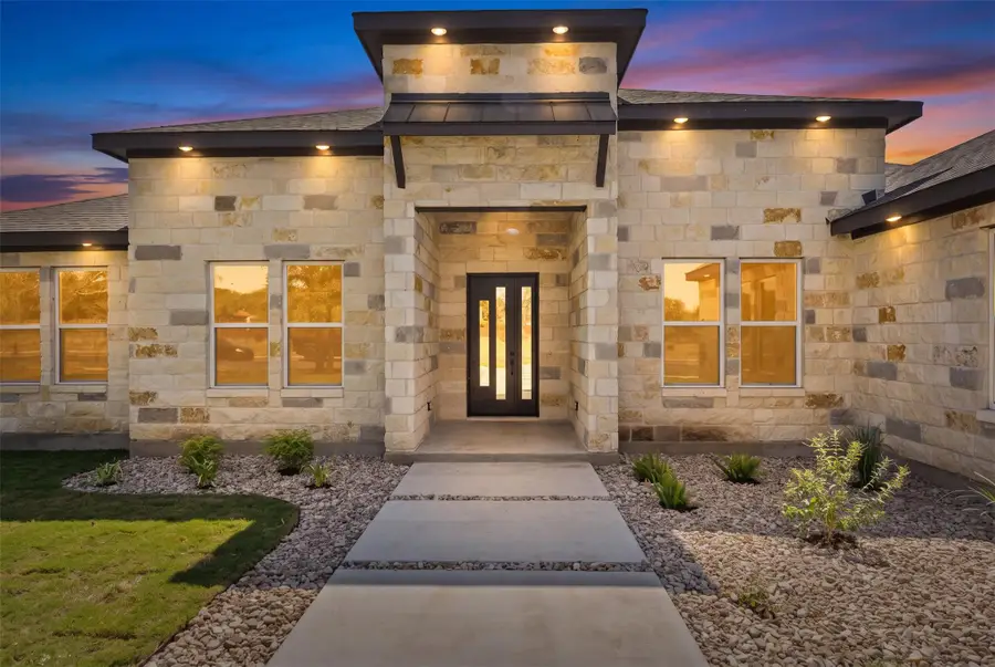 262 Sunday Dr, Burnet, TX 78611 - #2