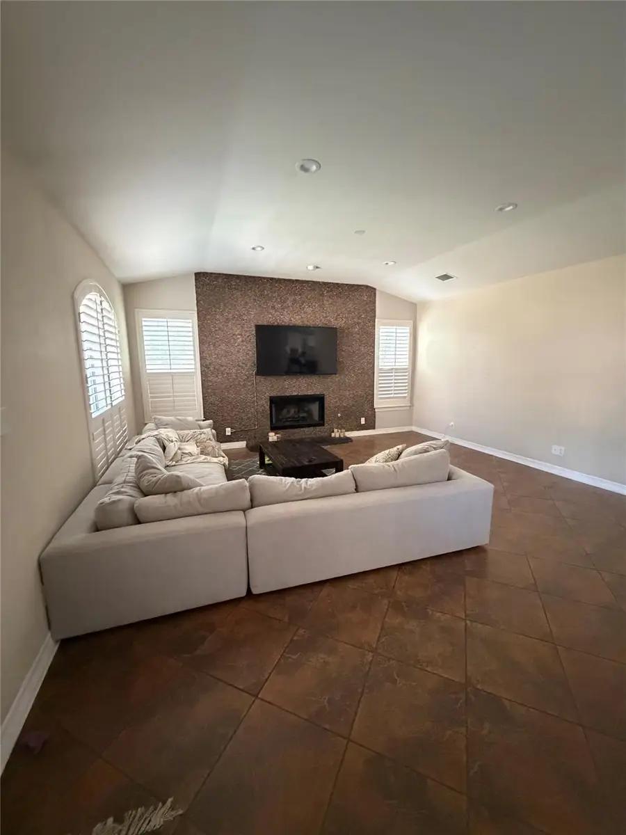 3200 Burks Ln, Austin, TX 78732 - #3