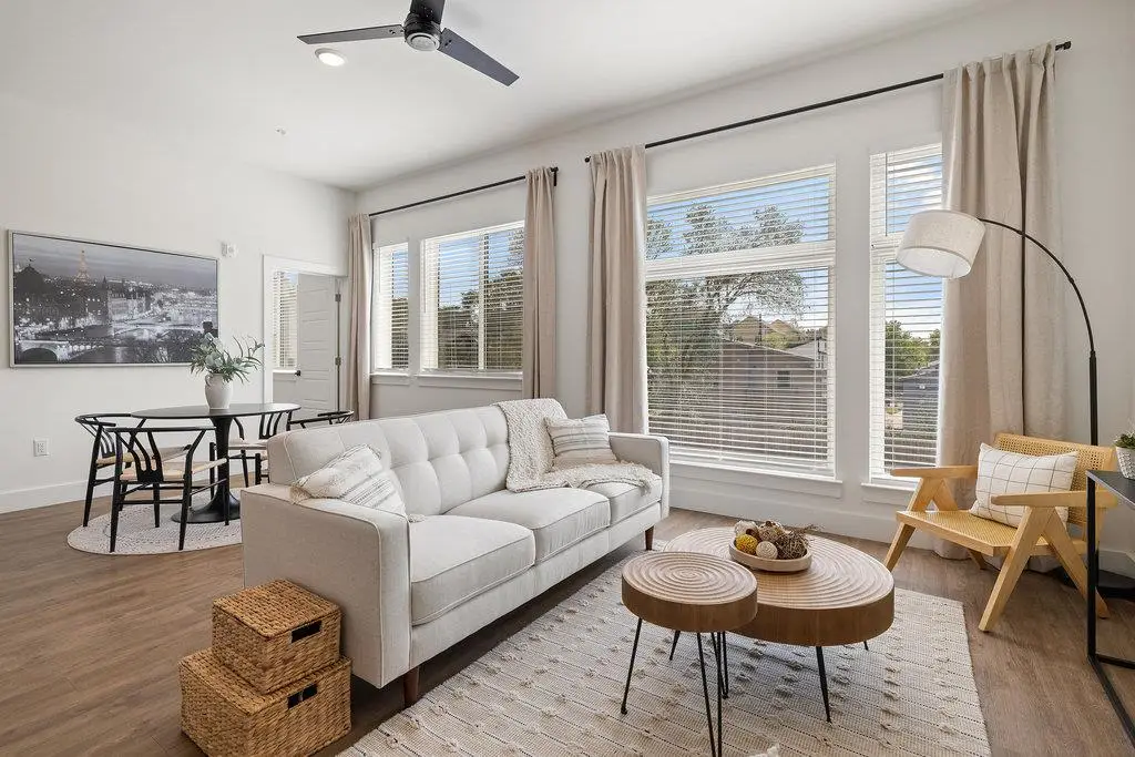 1811 Webberville Rd #1209, Austin, TX 78721 - Image #1