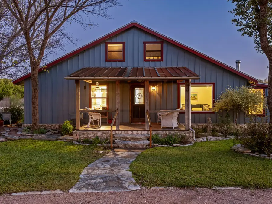 483 E Grand Oaks Dr, Harper, TX 78631 - #3