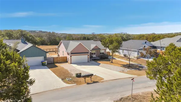 32 Acacia Dr, Wimberley, TX 78676