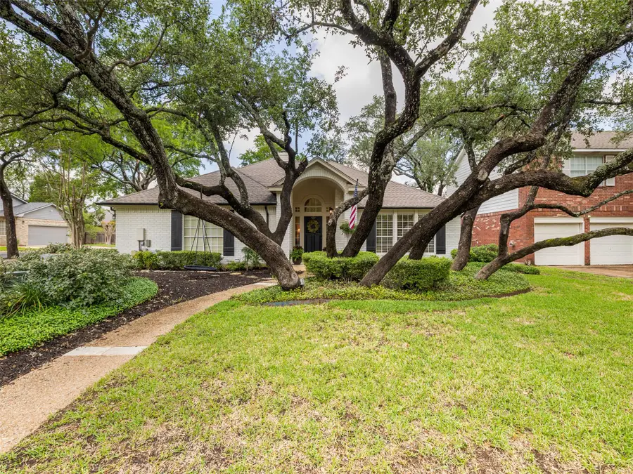 11042 Crossland Dr, Austin, TX 78726 - #2