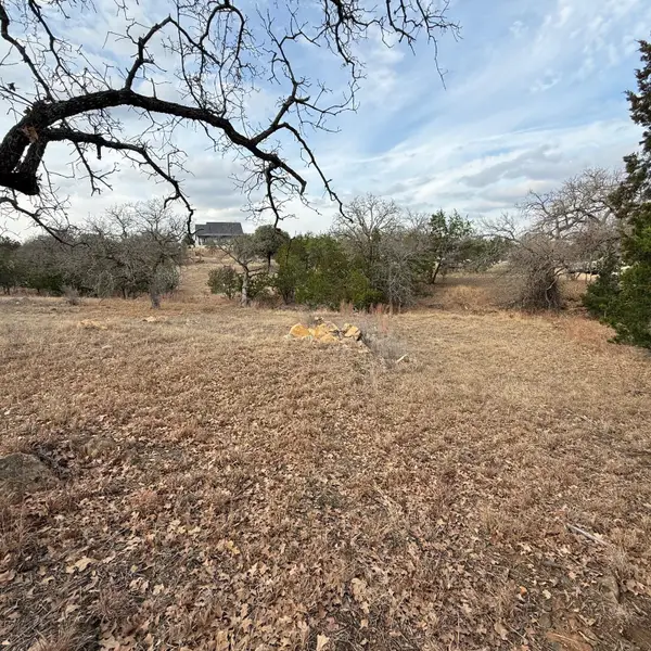 206 Mercury Dr, Horseshoe Bay, TX 78657